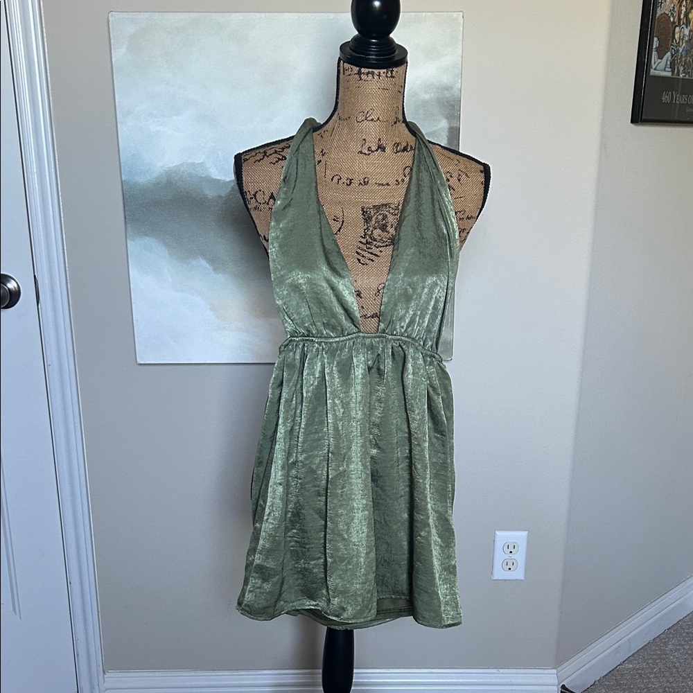 Green velvet dress. Lucy in the Sky